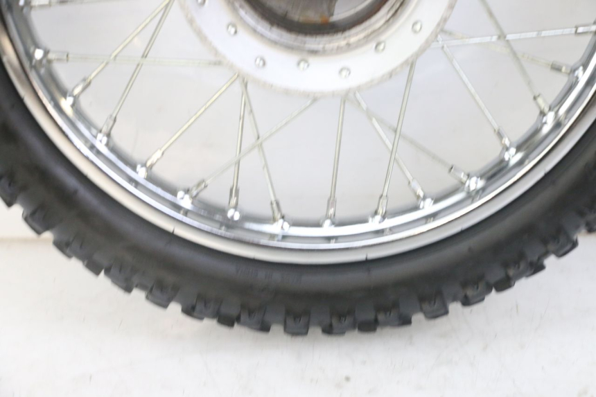 photo de CERCHIO ANTERIORE E PNEUMATICO HONDA CRF-F CRF F 110 (2019 - 2022)