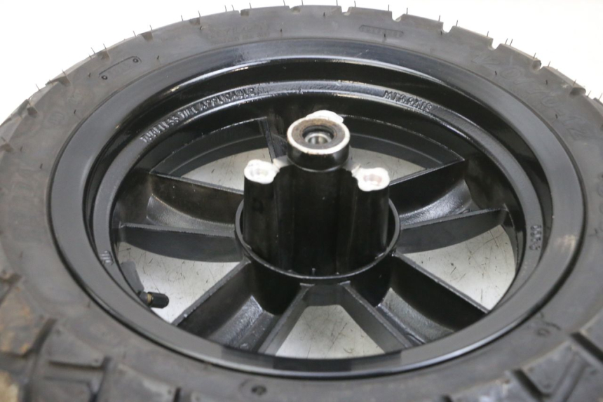 photo de CERCHIO ANTERIORE E PNEUMATICO SYM CROX 4T 50 (2016 - 2023) - Vista d'insieme del prodotto