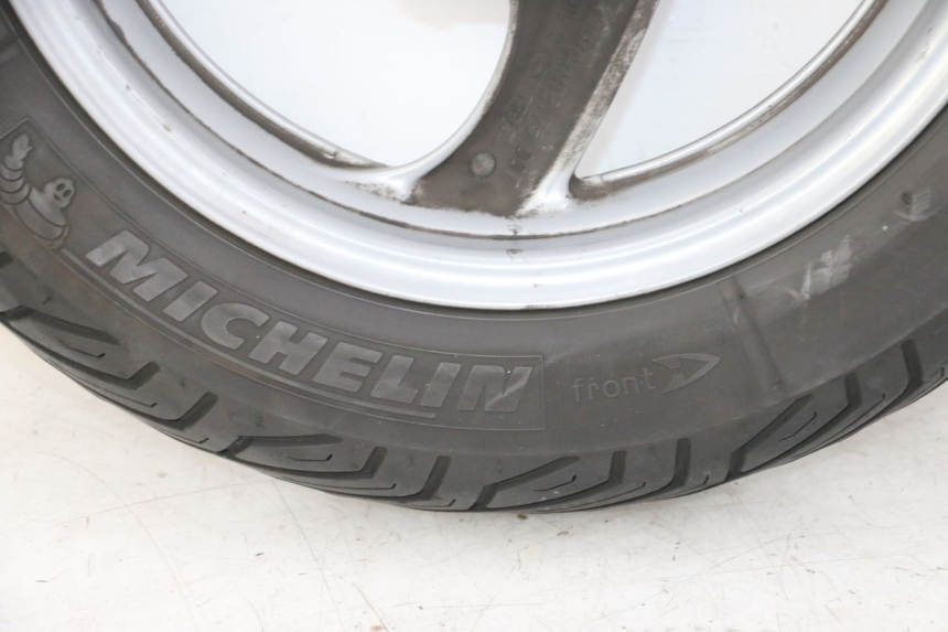 photo de CERCHIO ANTERIORE E PNEUMATICO HONDA FES S-WING SWING ABS 125 (2007 - 2015)