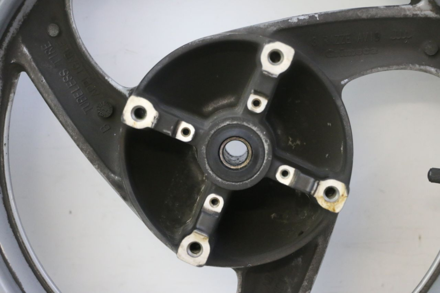 photo de CERCHIO ANTERIORE E PNEUMATICO HONDA FES S-WING SWING ABS 125 (2007 - 2015)