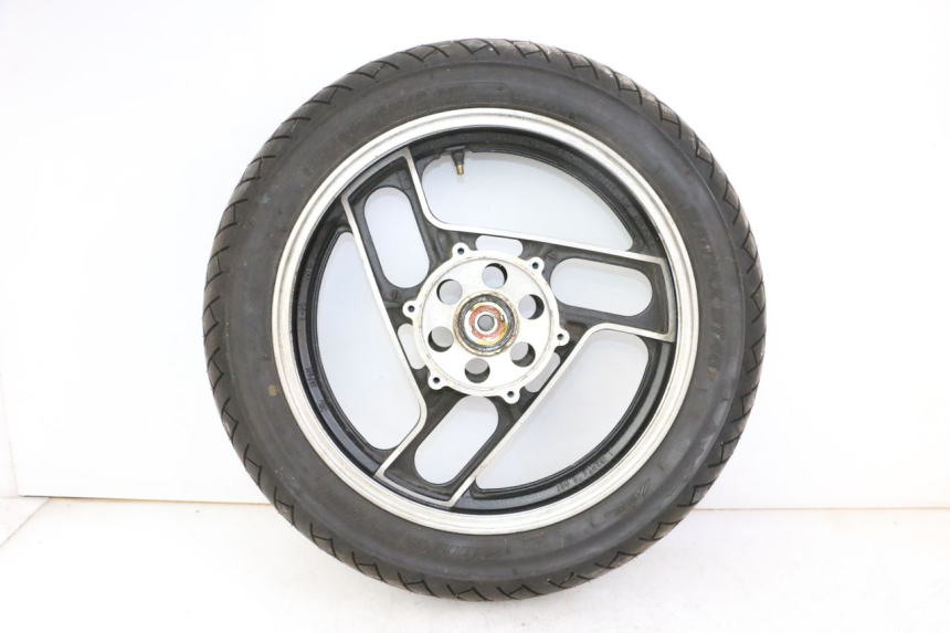 photo de CERCHIO ANTERIORE E PNEUMATICO YAMAHA FJ 36Y 1100 (1984 - 1985)