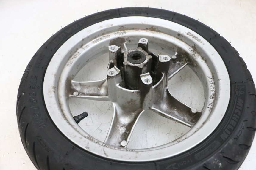 photo de CERCHIO ANTERIORE E PNEUMATICO MBK FLAME X 125 (2007 - 2016) - Zoom sullo stato d'uso