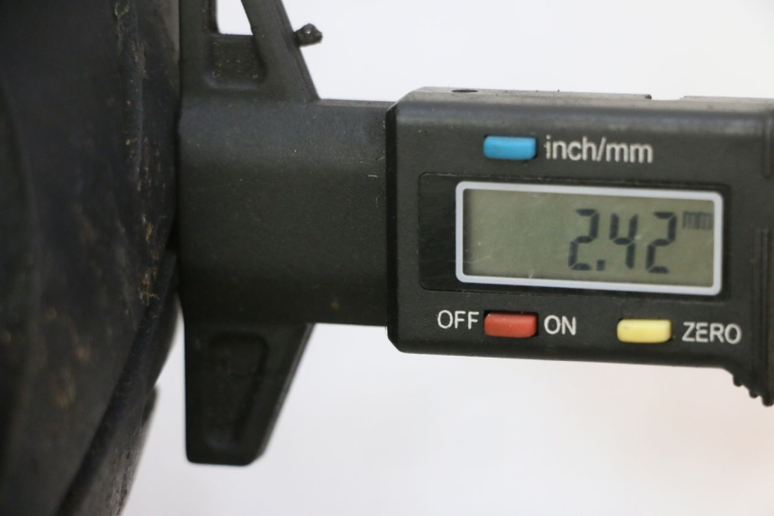 photo de CERCHIO ANTERIORE E PNEUMATICO PIAGGIO FLY 2T 50 (2004 - 2017)