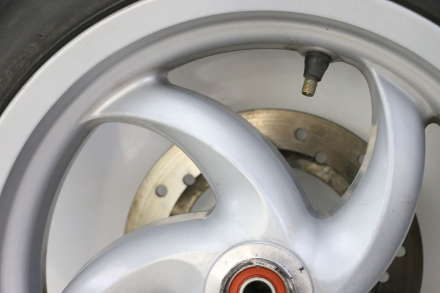 photo de CERCHIO ANTERIORE E PNEUMATICO PIAGGIO FLY 2T 50 (2004 - 2017)