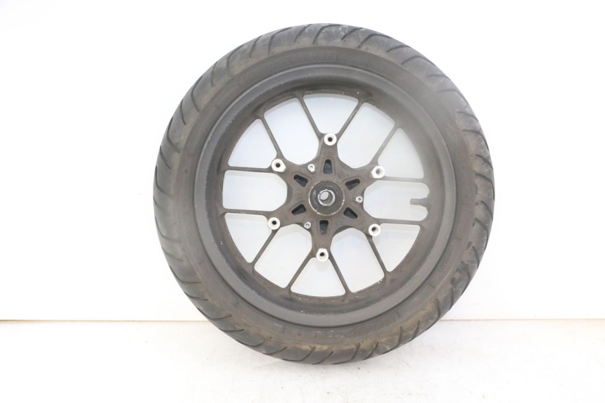 photo de CERCHIO ANTERIORE E PNEUMATICO HONDA FORZA ABS 300 (2013 - 2019)