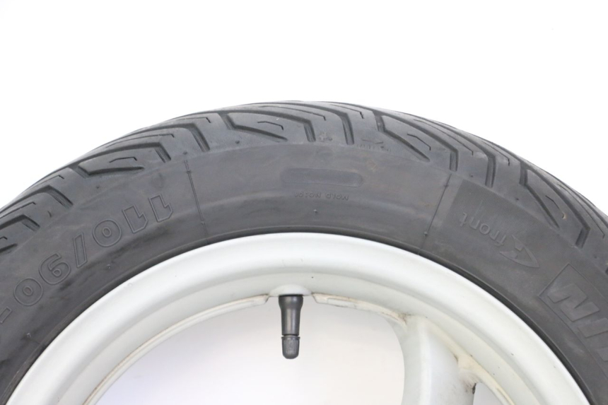 photo de CERCHIO ANTERIORE E PNEUMATICO HONDA FES S-WING SWING ABS 125 (2007 - 2015)