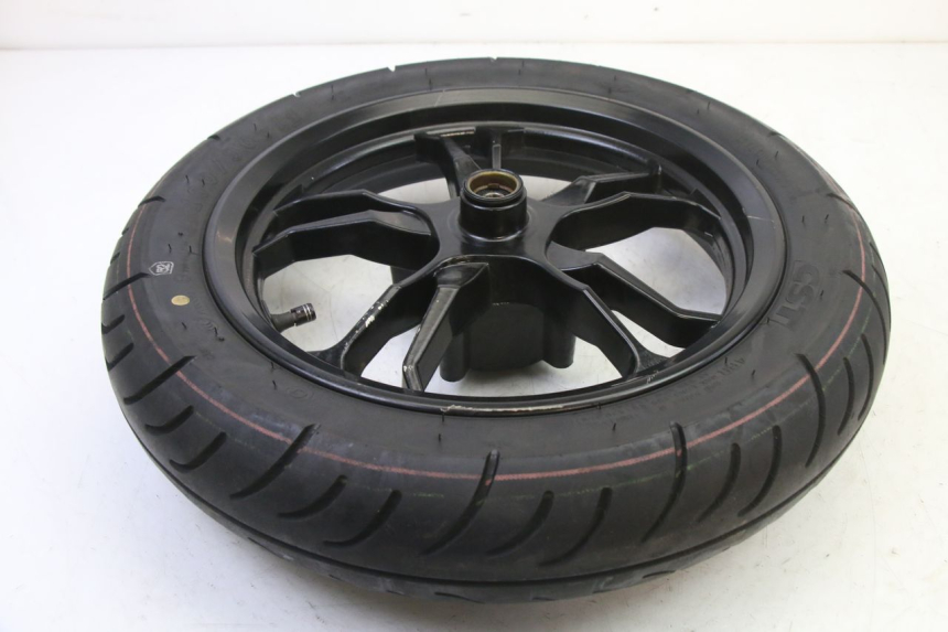 photo de CERCHIO ANTERIORE E PNEUMATICO SYM JET 14 4T 50 (2018 - 2022)