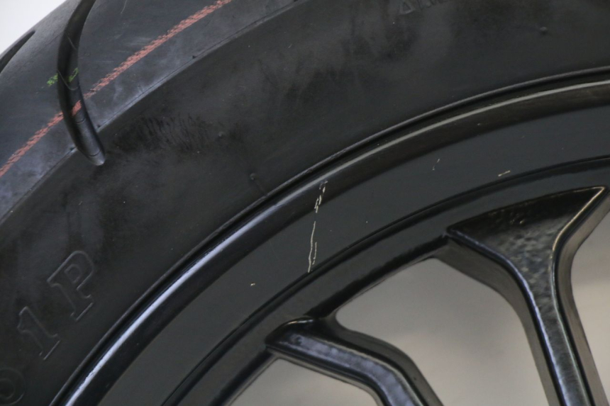 photo de CERCHIO ANTERIORE E PNEUMATICO SYM JET 14 4T 50 (2018 - 2022)