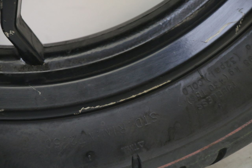 photo de CERCHIO ANTERIORE E PNEUMATICO SYM JET 14 4T 50 (2018 - 2022)