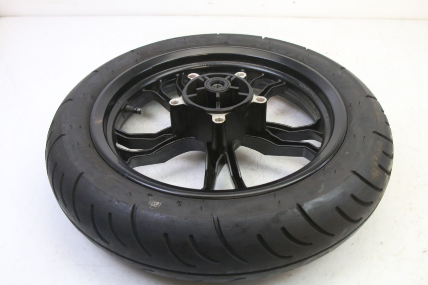 photo de CERCHIO ANTERIORE E PNEUMATICO SYM JET 14 4T 50 (2018 - 2022)