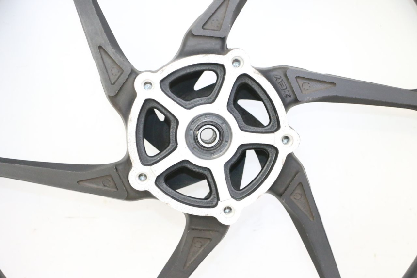 photo de CERCHIO ANTERIORE E PNEUMATICO KIDEN KD125-G 125 (2018 - 2022)