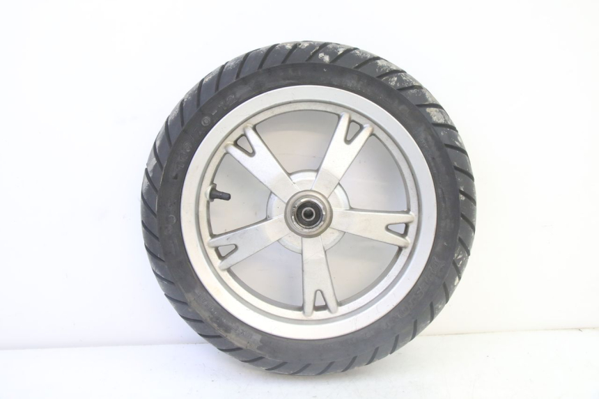 photo de CERCHIO ANTERIORE E PNEUMATICO PEUGEOT KISBEE 4T 50 (2018 - 2022)