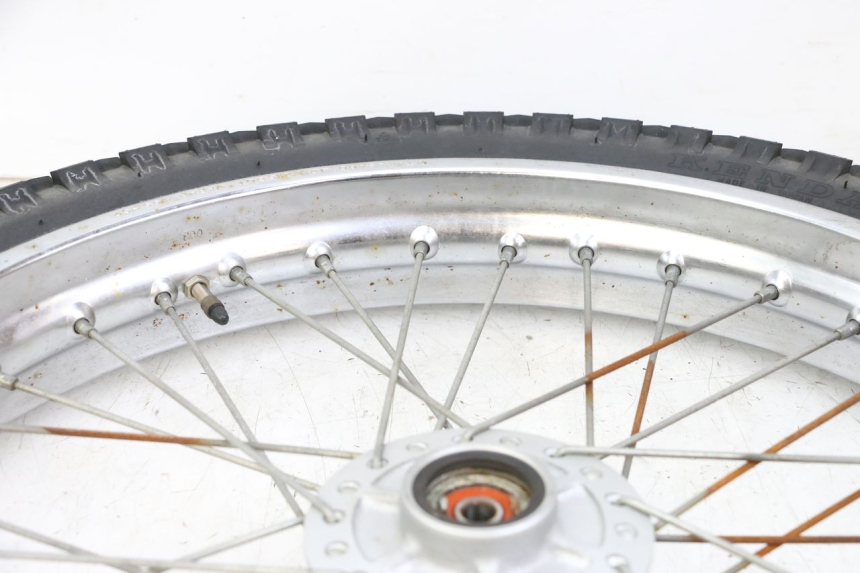 photo de CERCHIO ANTERIORE E PNEUMATICO KYMCO STRYKER OFF ROAD 125 (1999 - 2005)