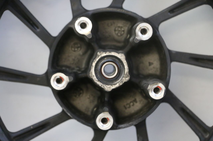 photo de CERCHIO ANTERIORE E PNEUMATICO KYMCO LIKE 4T 50 (2019 - 2025)