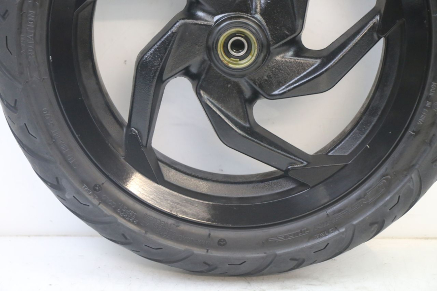 photo de CERCHIO ANTERIORE E PNEUMATICO SYM ORBIT III 3 4T 50 (2021 - 2025)