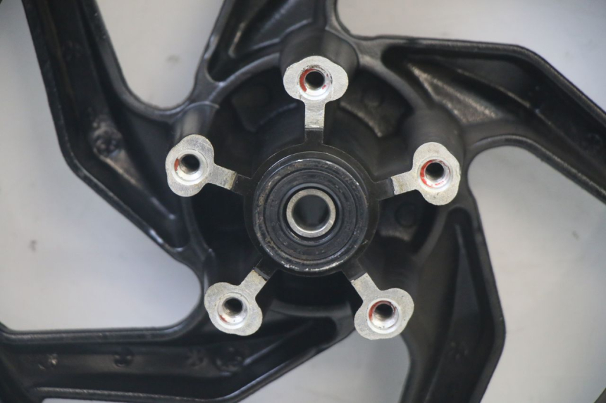 photo de CERCHIO ANTERIORE E PNEUMATICO SYM ORBIT III 3 4T 50 (2021 - 2025)