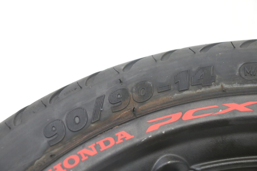 photo de CERCHIO ANTERIORE E PNEUMATICO HONDA PCX (JF57/JF64) 125 (2014 - 2018)