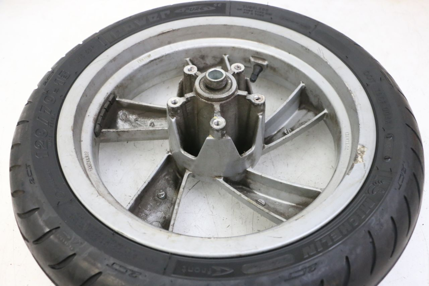 photo de CERCHIO ANTERIORE E PNEUMATICO PEUGEOT CITYSTAR 125 (2011 - 2017)