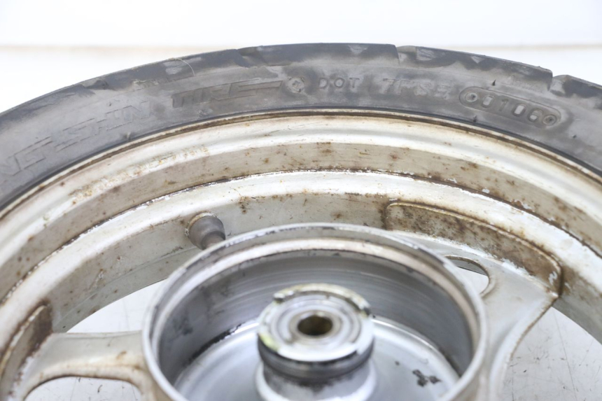 photo de CERCHIO ANTERIORE E PNEUMATICO PEUGEOT LUDIX ONE 50 (2005 - 2008)