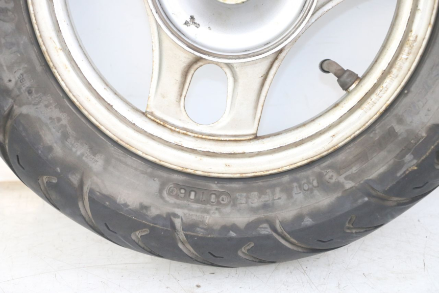 photo de CERCHIO ANTERIORE E PNEUMATICO PEUGEOT LUDIX ONE 50 (2005 - 2008)