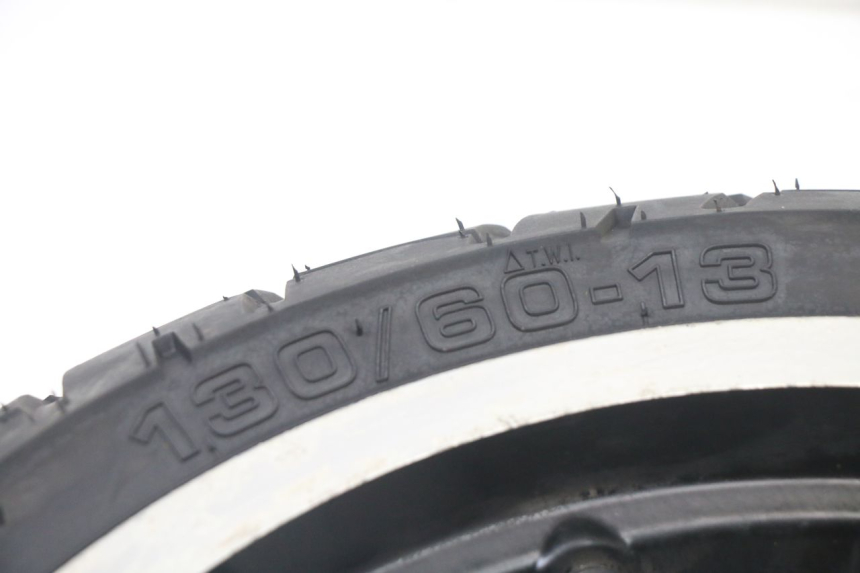photo de CERCHIO ANTERIORE E PNEUMATICO PEUGEOT SPEEDFIGHT 3 LC 2T 50 (2009 - 2015)