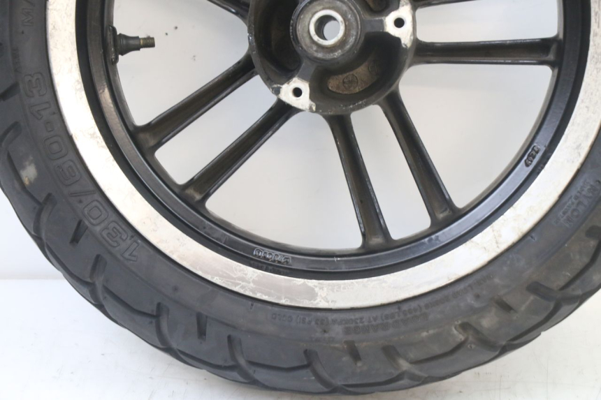 photo de CERCHIO ANTERIORE E PNEUMATICO PEUGEOT SPEEDFIGHT 3 LC 2T 50 (2009 - 2015)