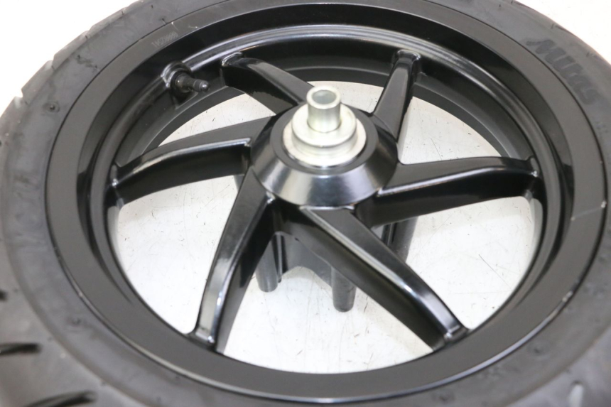 photo de CERCHIO ANTERIORE E PNEUMATICO PIAGGIO NRG POWER PUREJET 50 (2018 - 2021)