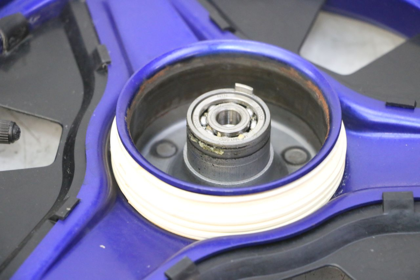 photo de CERCHIO ANTERIORE E PNEUMATICO YAMAHA PW 50 (1984 - 2020)