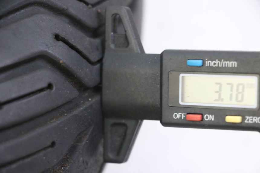 photo de CERCHIO ANTERIORE E PNEUMATICO GILERA RUNNER SL 50 (2006 - 2009)