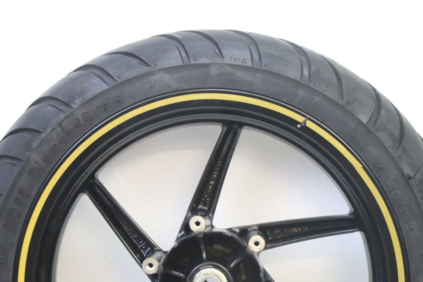 photo de CERCHIO ANTERIORE E PNEUMATICO GILERA RUNNER SP 50 (2006 - 2008)