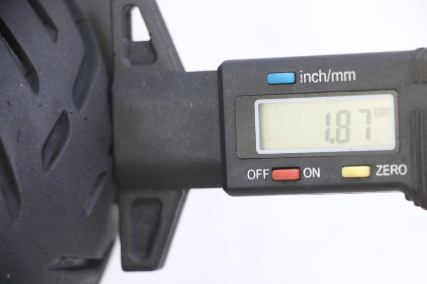 photo de CERCHIO ANTERIORE E PNEUMATICO NAMI STELLAR 1 - Dettaglio del componente