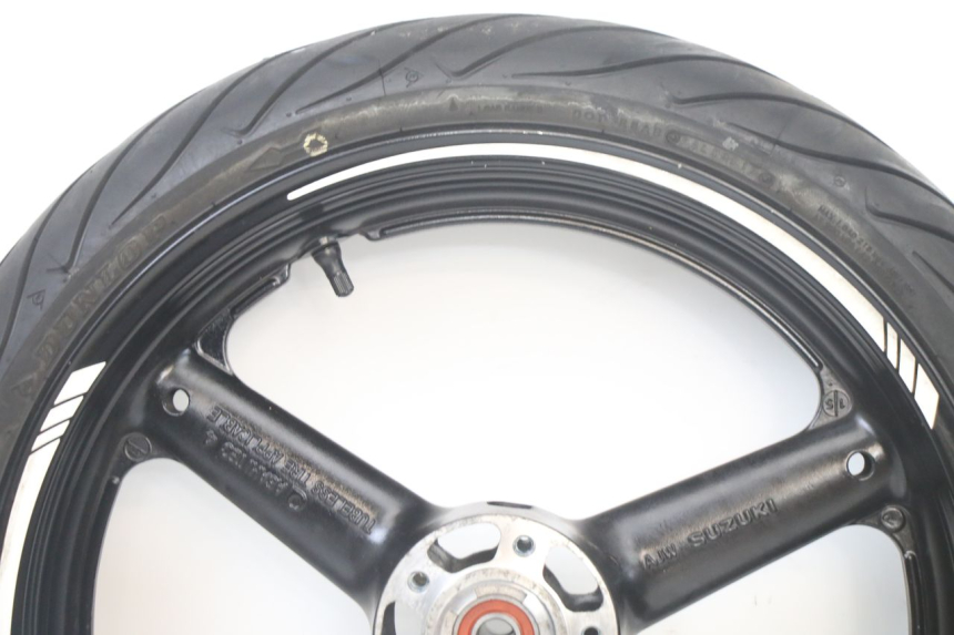 photo de CERCHIO ANTERIORE E PNEUMATICO SUZUKI GSF S BANDIT 600 (2000 - 2004)