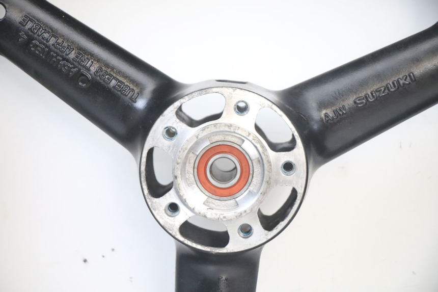 photo de CERCHIO ANTERIORE E PNEUMATICO SUZUKI GSF S BANDIT 600 (2000 - 2004)