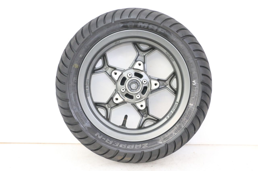photo de CERCHIO ANTERIORE E PNEUMATICO APRILIA SXR 50 (2021 - 2023)