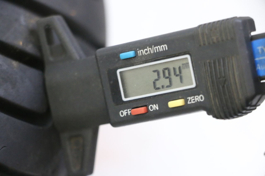 photo de CERCHIO ANTERIORE E PNEUMATICO APRILIA SXR 50 (2021 - 2023)
