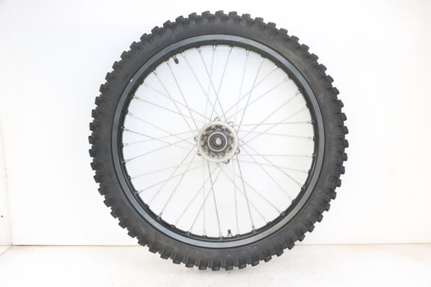 photo de CERCHIO ANTERIORE E PNEUMATICO SMALL MX THUNDER 250