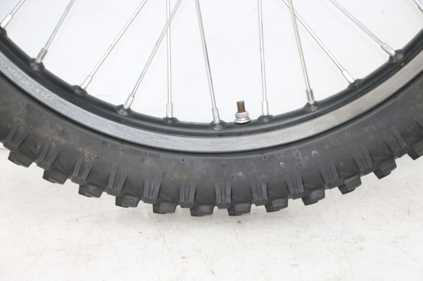 photo de CERCHIO ANTERIORE E PNEUMATICO SMALL MX THUNDER 250