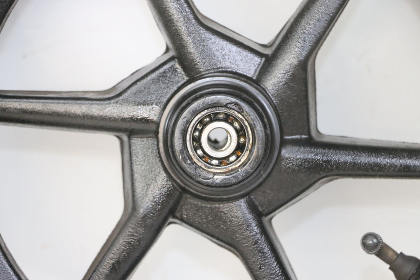 photo de CERCHIO ANTERIORE E PNEUMATICO TNT MOTOR ROMA 10' 4T 50 (2019 - 2022)