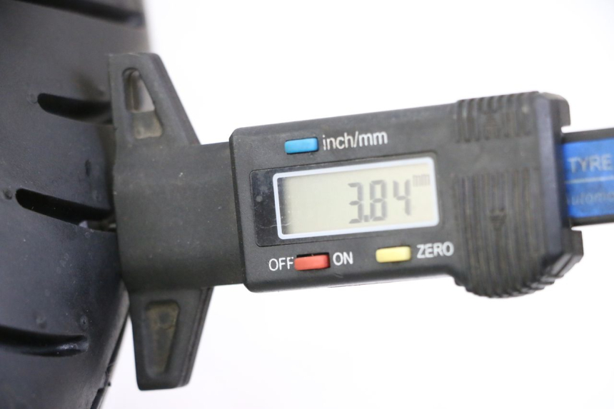 photo de CERCHIO ANTERIORE E PNEUMATICO PEUGEOT TWEET 4T 50 (2023 - 2025)