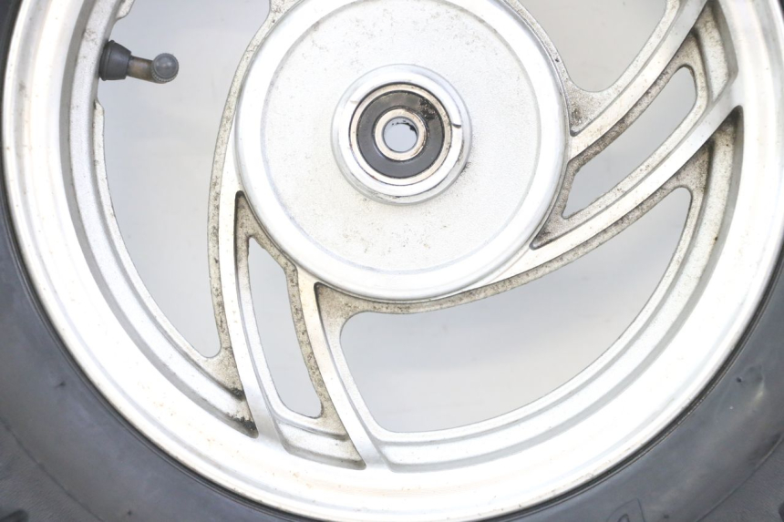 photo de CERCHIO ANTERIORE E PNEUMATICO PEUGEOT V-CLIC VCLIC 50 (2007 - 2013)