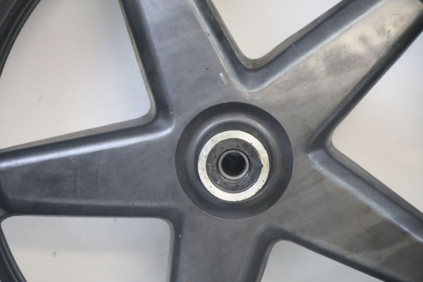 photo de CERCHIO ANTERIORE E PNEUMATICO YAMAHA X-MAX XMAX 125 (2010 - 2014)