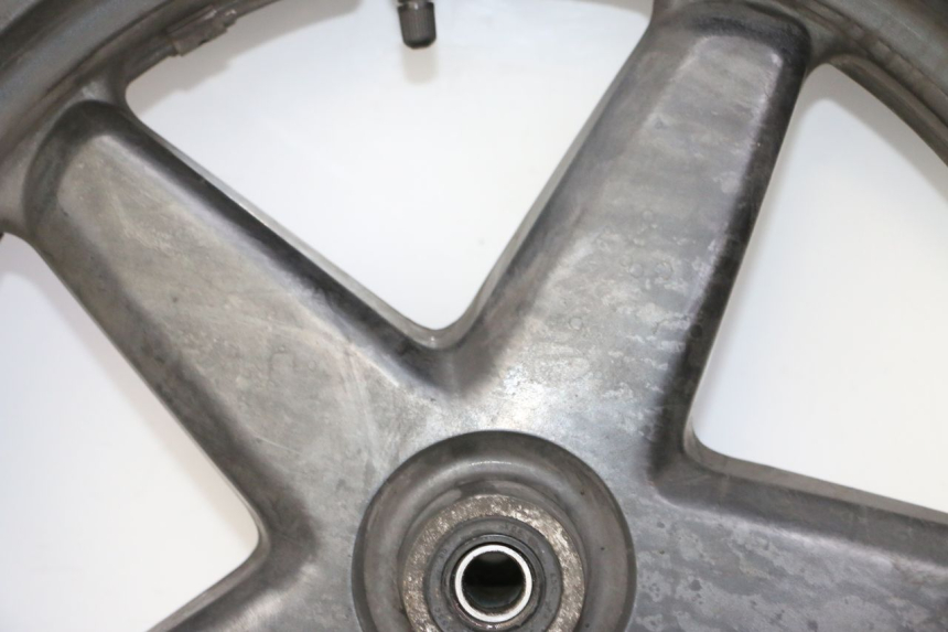 photo de CERCHIO ANTERIORE E PNEUMATICO YAMAHA X-MAX XMAX 125 (2010 - 2014)