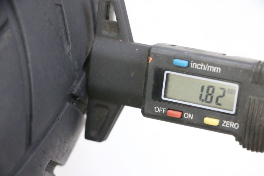 photo de CERCHIO ANTERIORE E PNEUMATICO YAMAHA XMAX X-MAX 125 (2006 - 2009) - Zoom qualità usato