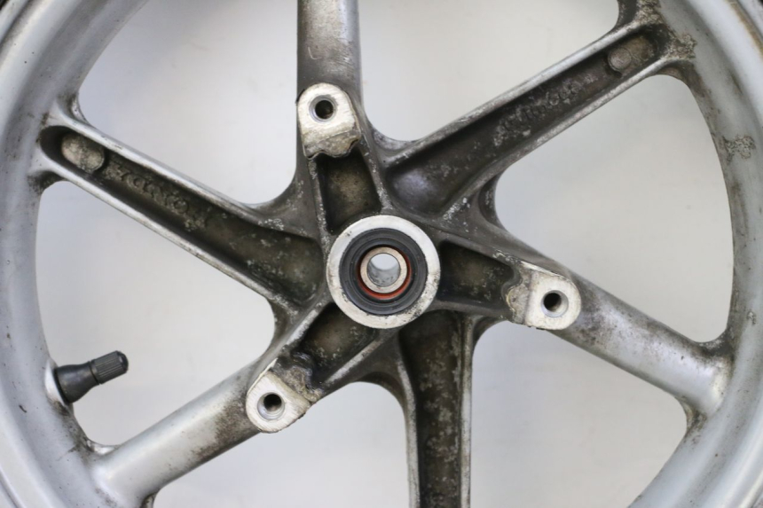 photo de CERCHIO ANTERIORE E PNEUMATICO HONDA X8R 50 (1998 - 2003)