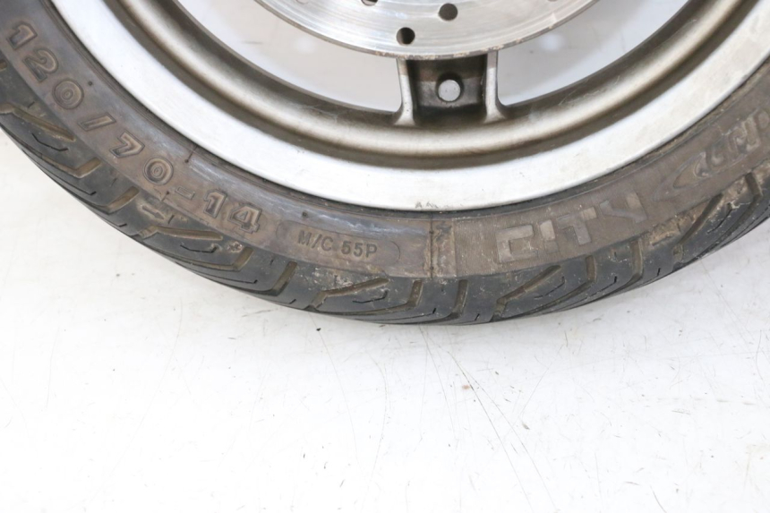 photo de CERCHIO ANTERIORE E PNEUMATICO PIAGGIO X9 EVOLUTION 125 (2003 - 2007)