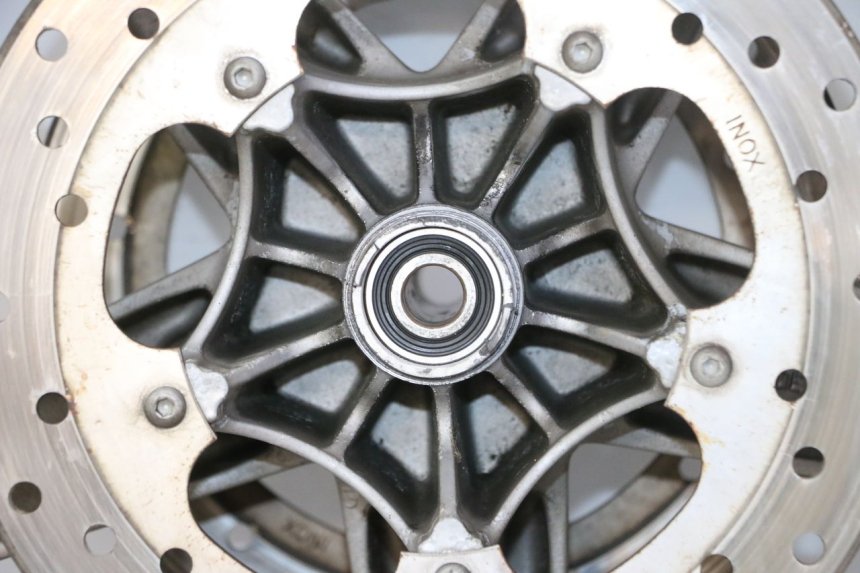 photo de CERCHIO ANTERIORE E PNEUMATICO PIAGGIO X9 EVOLUTION 125 (2003 - 2007)