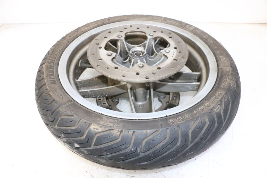 photo de CERCHIO ANTERIORE E PNEUMATICO PIAGGIO X9 EVOLUTION 125 (2003 - 2007)