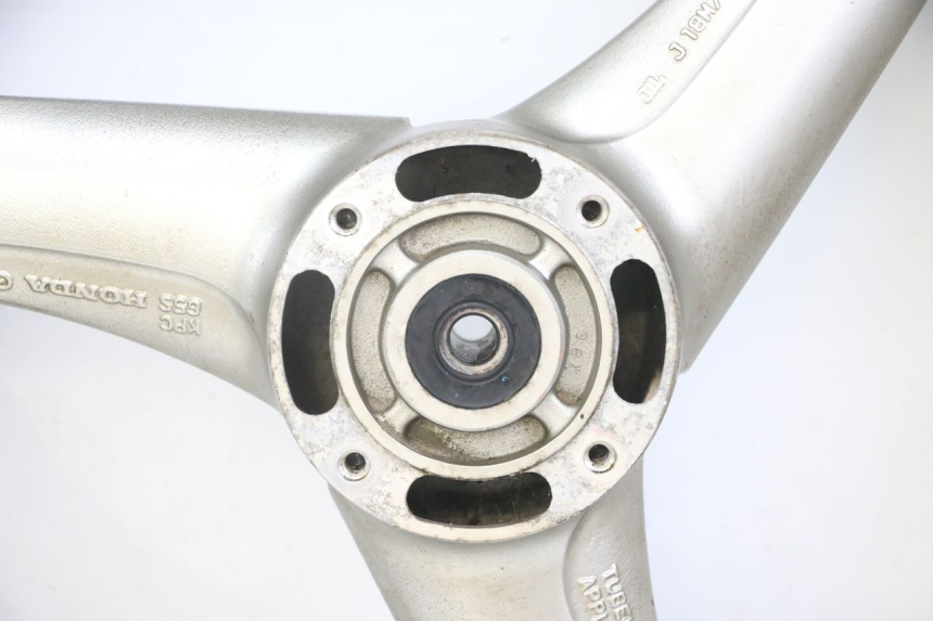photo de CERCHIO ANTERIORE E PNEUMATICO HONDA XLV VARADERO 125 (2000 - 2006)