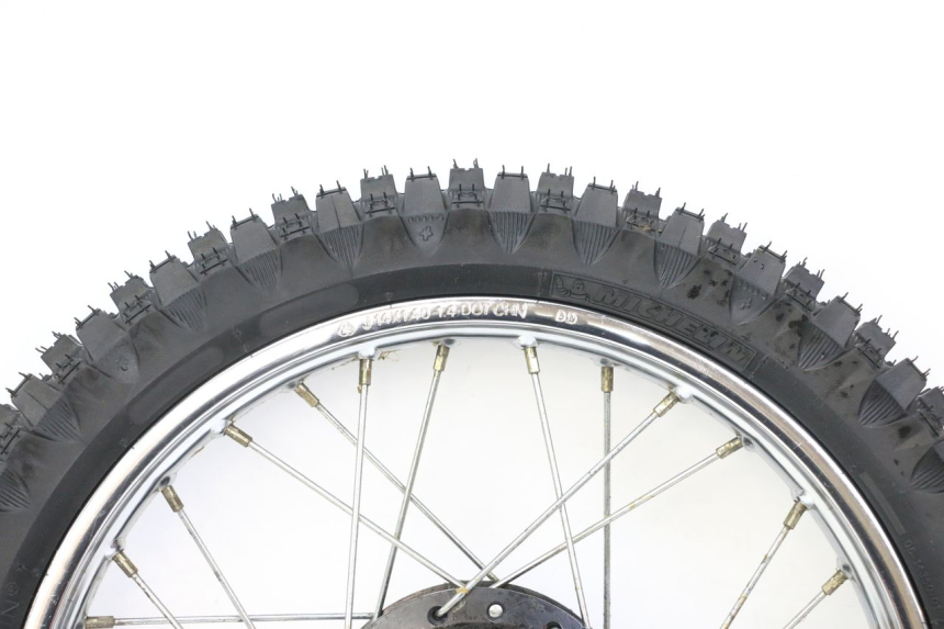 photo de CERCHIO ANTERIORE E PNEUMATICO YAMAHA PW 80 (1983 - 2014)