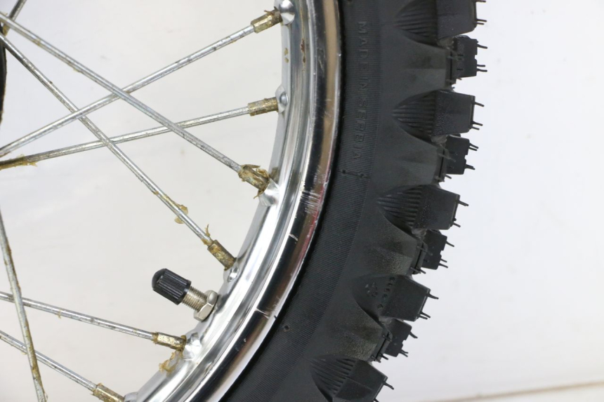 photo de CERCHIO ANTERIORE E PNEUMATICO YAMAHA PW 80 (1983 - 2014)